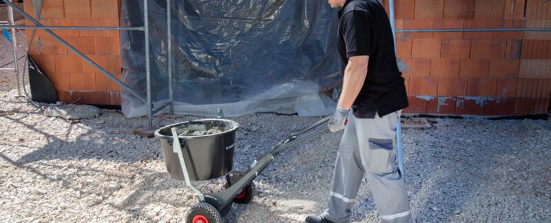 Practical transport cart from Collomix - for back-friendly handling on the construction site 