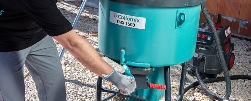 Collomix TMX 1500 concrete and mortar mixer - a robust and durable device for bricklayers, plasterers, screed layers, concrete builders and contractors. 