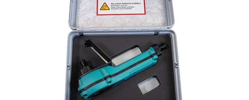AQiX water dosing unit in case - scope of delivery